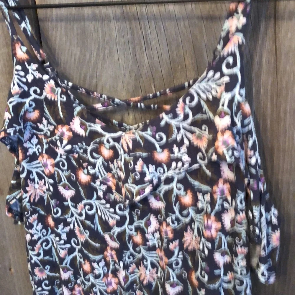 Aeropostale Floral Romper in Blue Size Small Juniors